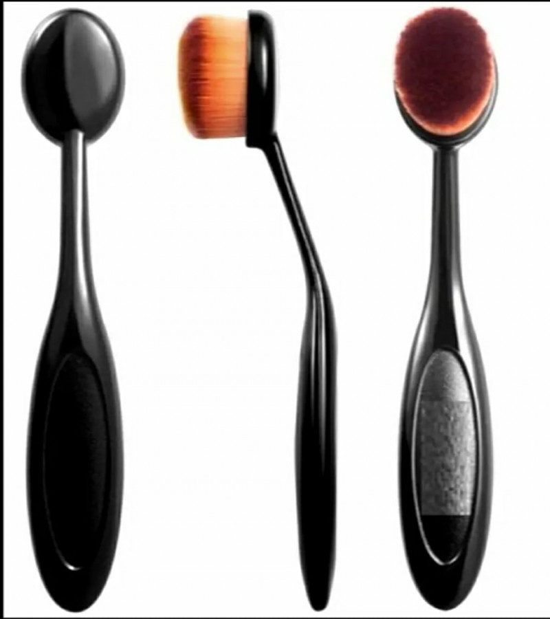 Graceful Touch Oval Makeup Foundation Brush for Effortless Beauty Blends